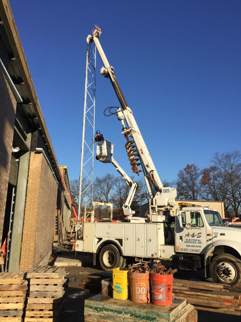 Terex Digger Derrick at work